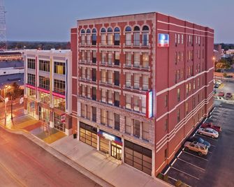 Candlewood Suites Terre Haute By IHG - Terre Haute - Bygning