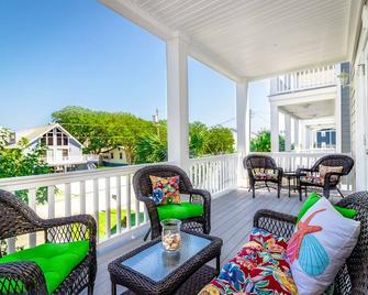 Palmetto Blessings - Surfside Beach - Balcony