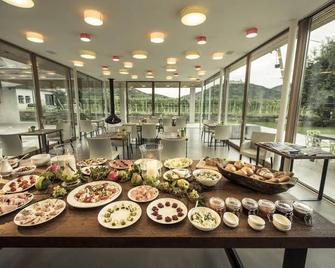MALAT Weingut und Hotel - Furth bei Gottweig - Buffet