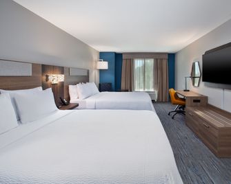 Holiday Inn Express & Suites I-26 & Us 29 At Westgate Mall By IHG - Spartanburg - Bedroom