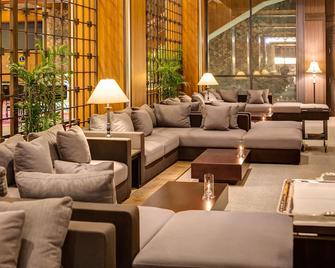 Okayama International Hotel - אוקאימה - טרקלין