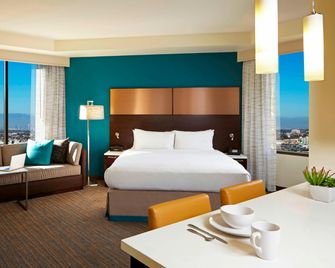 Residence Inn By Marriott Los Angeles Lax/Century Boulevard - Los Angeles - Soveværelse