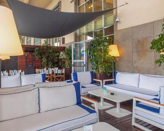 Smart Hotel Napoli - Naples - Patio