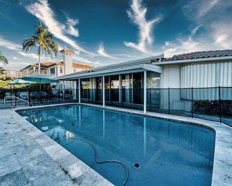 Waterfront Villa Heated Pool Spa Walk To Beach - Fort Lauderdale - Piscina