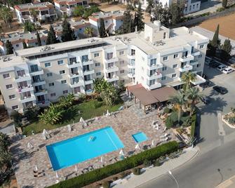 Debbiexenia Hotel Apartments - Protaras