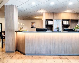 Achat Hotel Stuttgart Zuffenhausen - Stuttgart - Lễ tân