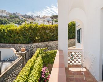 B&B L'Agapanto - Capri - Balkon