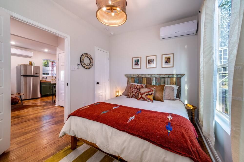 Charming Craftsman Style Home just minutes from DT - San Antonio - Habitación