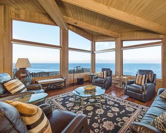 'Seaspray' - Executives Personal Oceanfront Getaway! - Gualala - Sala de estar