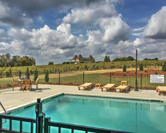 Hampton Inn & Suites Braselton - Braselton - Zwembad
