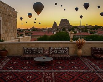 Zeppelin Cappadocia - Uchisar