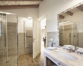 Tenuta Pilastru - Arzachena - Bathroom