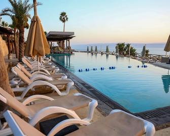 O Beach Hotel & Resort - Amman - Piscine