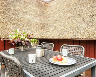 4 Star Holiday Home in Romo - Romo - Patio