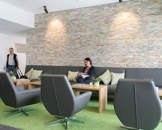 Hotel Kern garni - Reutlingen