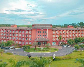 Lagoa Quente Hotel - Caldas Novas - Building