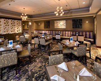 إمباسي سويتس باي هيلتون بورتلاند مين - بورتلاند - مطعم