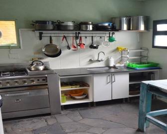 Viajero Suites & Hostel Punta Del Este - Punta del Este - Phòng bếp