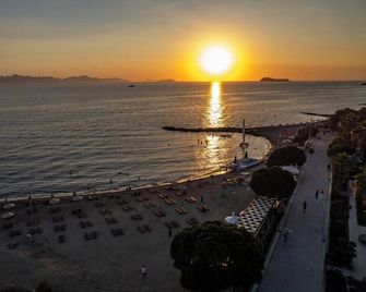 Bodrum Ada Suites Beach Hotel - Mugla
