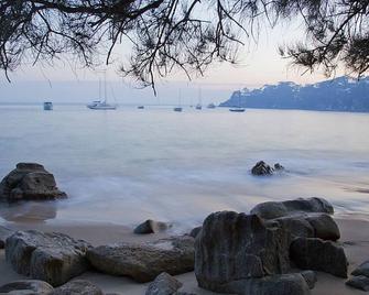 Bundeena Base Art House, Sea View with Solar Heated Pool - Cronulla - Strand