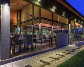 Water Garden Sigiriya - 30 Chic Designed Private Villas Overlooking Sigiriya - Sigiriya