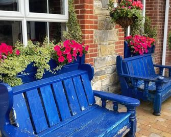 Dulrush Self-Catering Lodges - Belleek - Patio