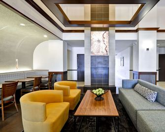 Hyatt Place Minneapolis Airport South - Bloomington - Lobby