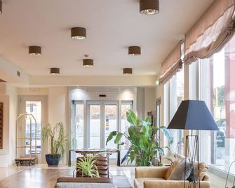 Charme Hotel - Prato - Lobby