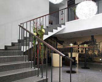 Hotel Palác - אולומוץ - חדר שינה