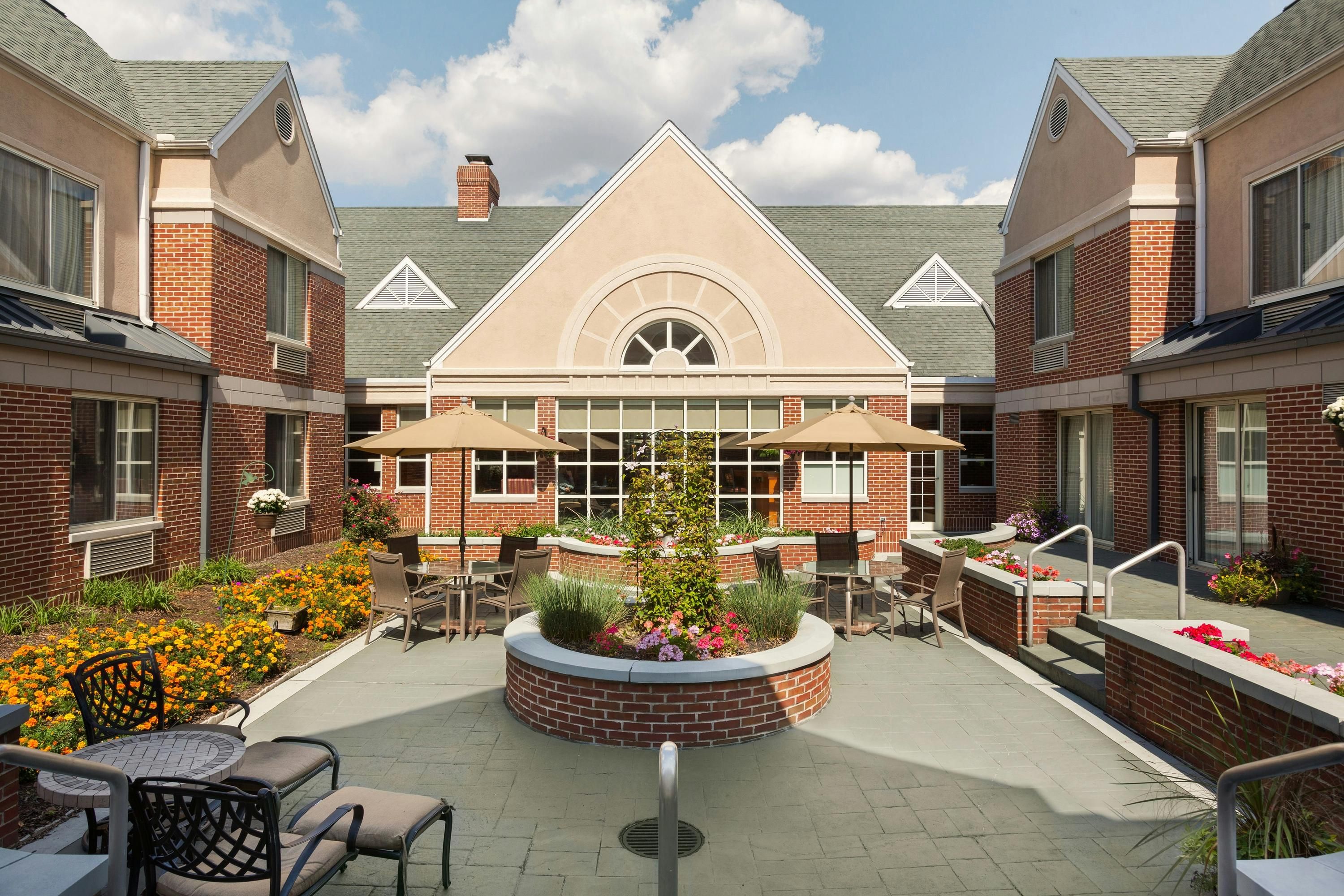Hilton Garden Inn Lancaster - Lancaster - Bygning