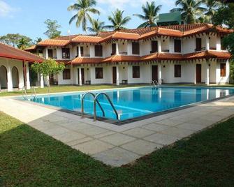 Hasara Resort - Bentota - Pool