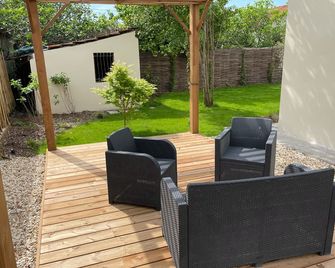 Petite maison avec jardin au calme - Floirac - Patio