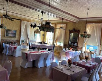 The Franklin hotel and restaurant - Strawberry Point - Restaurant