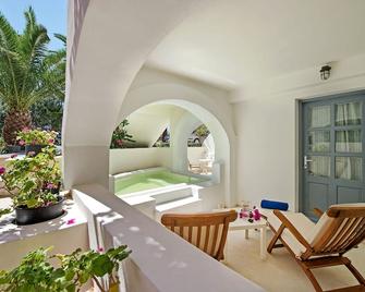 Atlantis Beach Villa - Perissa - Balkon