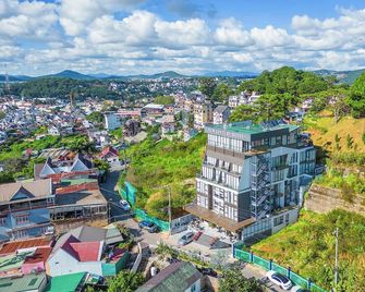 New Century Dalat Hotel - Dalat - Outdoors view