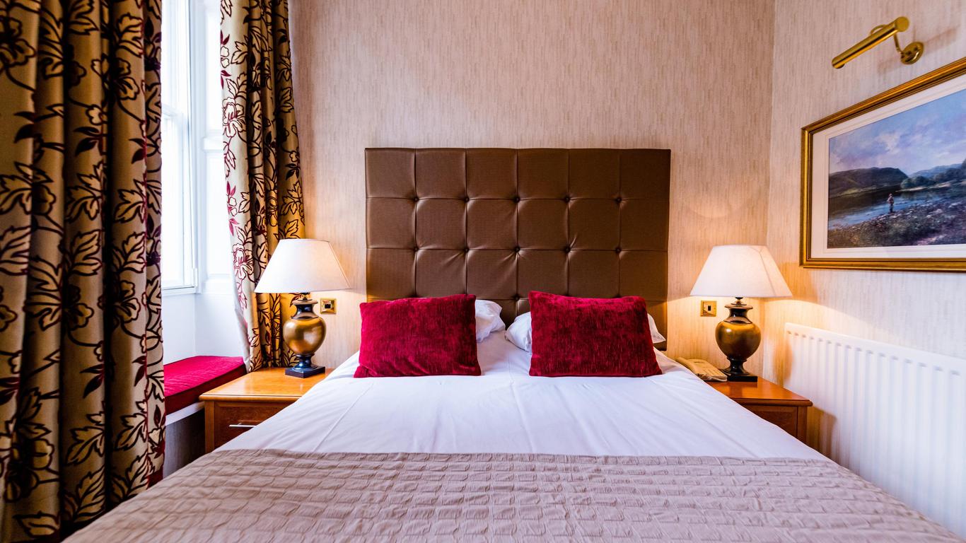 The George Hotel