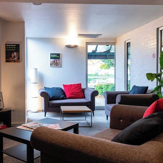 B&B HOTEL Grenoble Université 2