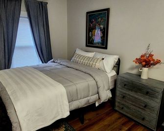 Troy, Ny Studio Near Emma Willard - Troy - Slaapkamer