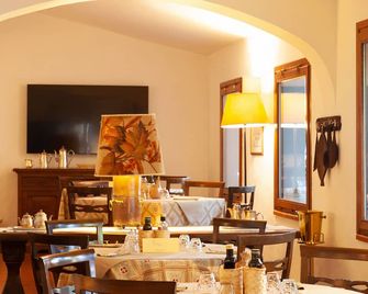 Nora Club Hotel & Spa - Pula - Restaurant