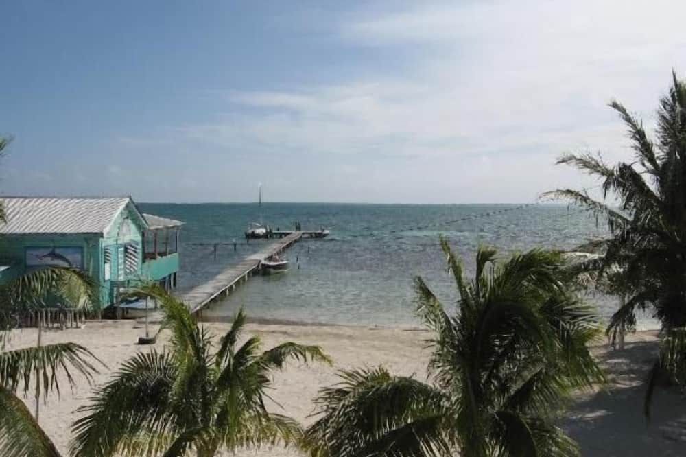 راينبو هوتل