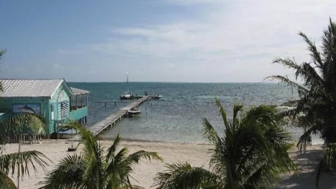 راينبو هوتل