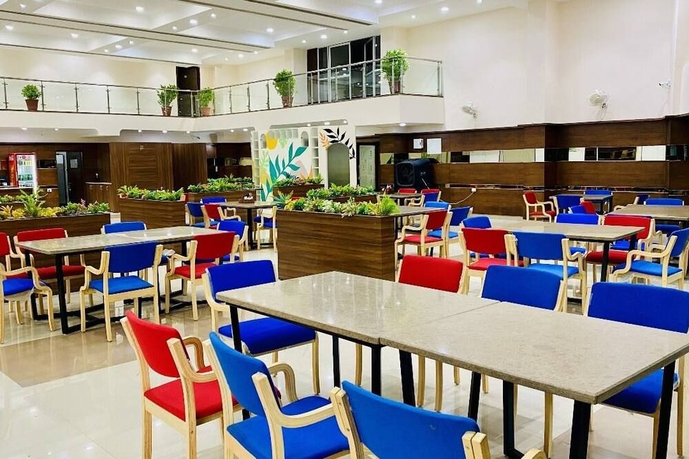 Hotel Shri Ramkrishna Bagh Palace By M Square - אינדור - מסעדה