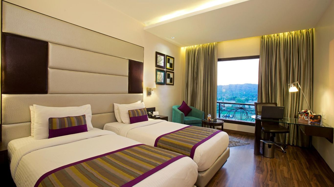 Golden Tulip Chandigarh - Panchkula