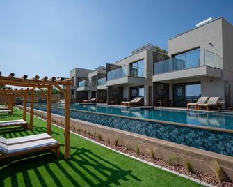 Exotic Sea Boutique Adults Only - Protaras - בריכה