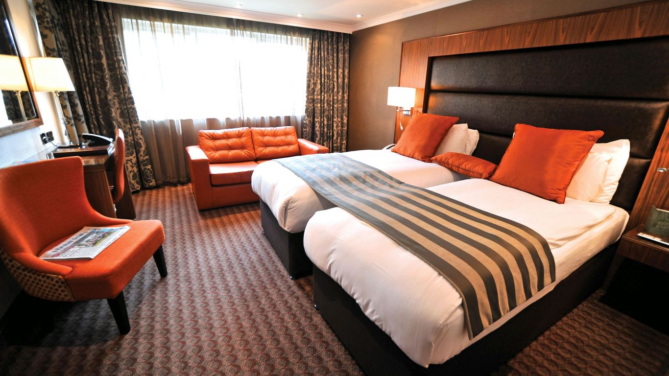 Frensham Pond Country House Hotel & Spa