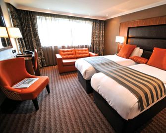 Frensham Pond Country House Hotel & Spa - Farnham - Schlafzimmer
