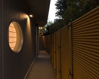 Yanaka Kotobuki Sou - Tokyo - Hallway