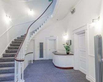 Luxury 1 bedroom ground floor apartment - Plymouth - Merdivenler