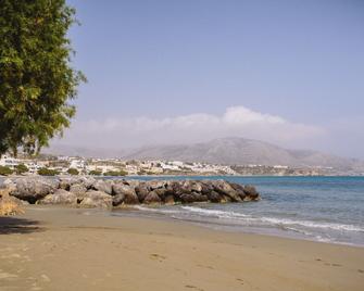 The Studio @ Lagada Bay, Luxury Apartment with swimming pool - Makry Gialos - Beach