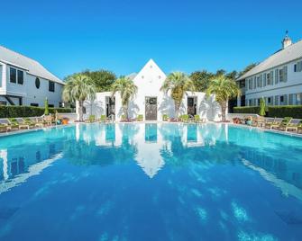 301 Rosemary Beach Inn - Includes Beach Chairs & Complimentary Breakfast + Access to 4 Pools - Rosemary Beach - Piscina